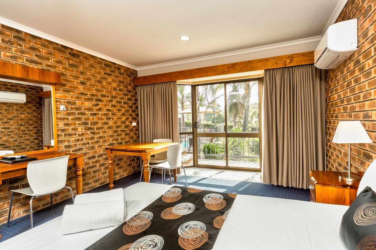Hume Country Motor Inn Олбері Екстер'єр фото